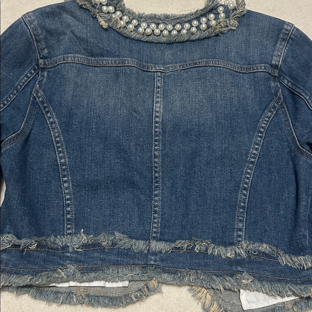 Vera Wang Princess Denim Jacket Embellished with Pearl Accents M - Picture 7 of 10